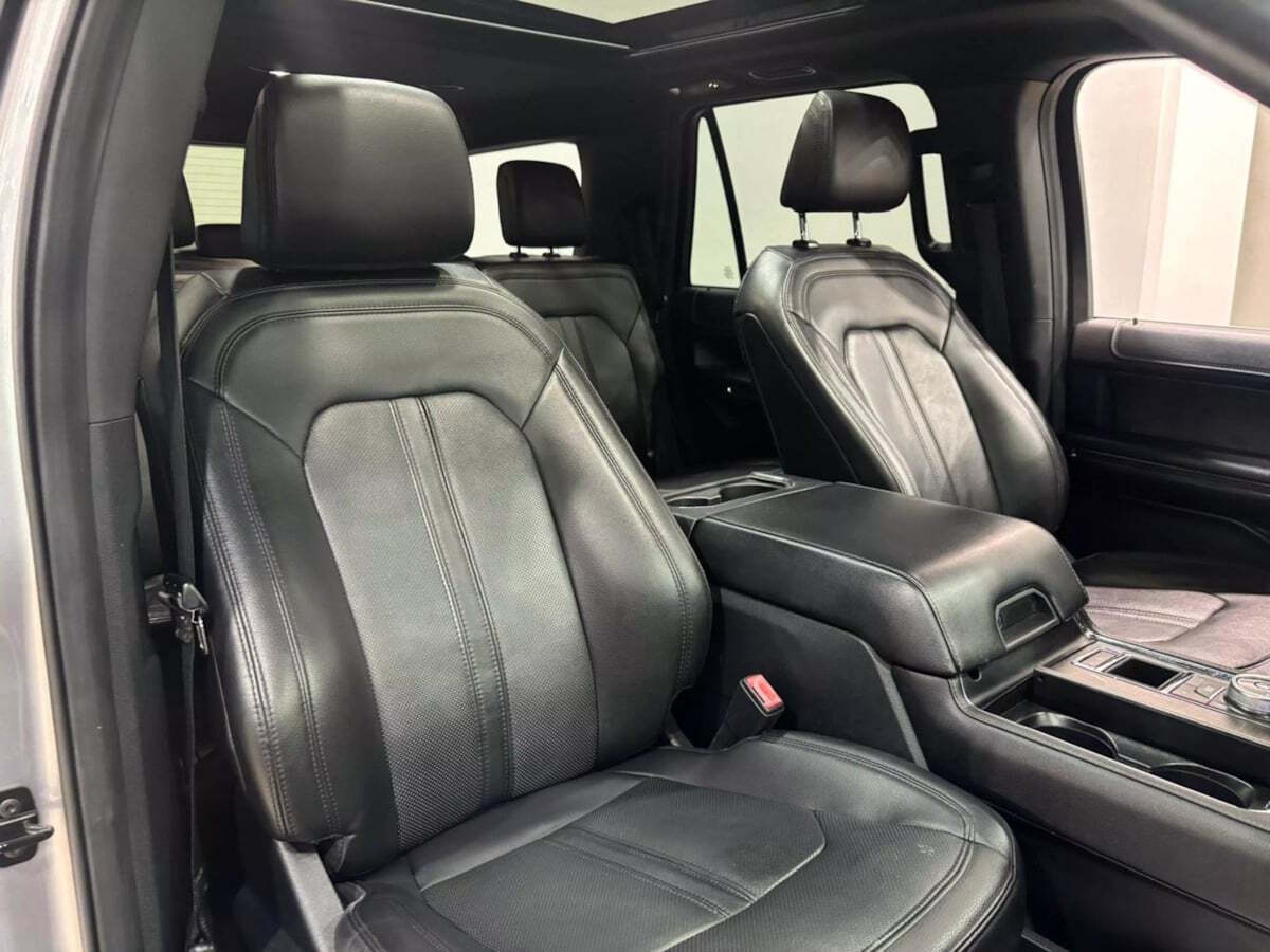 2021 Ford Expedition for sale at IMD MOTORS, INC in Dallas, TX