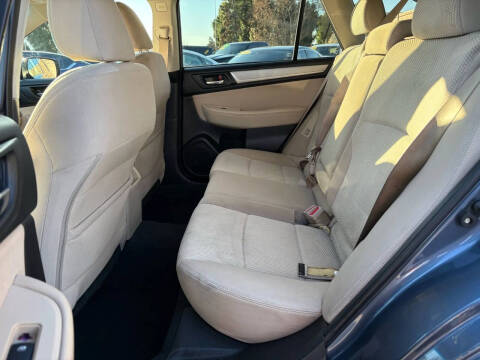 2017 Subaru Outback 2.5i Premium