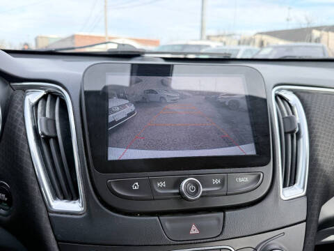 2017 Chevrolet Malibu LT