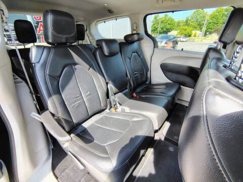 2018 Chrysler Pacifica Touring L