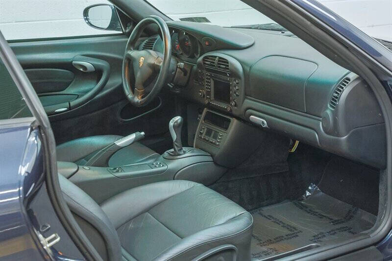 2004 Porsche 911 GT3