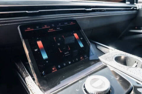 2025 Cadillac Escalade-V ESV