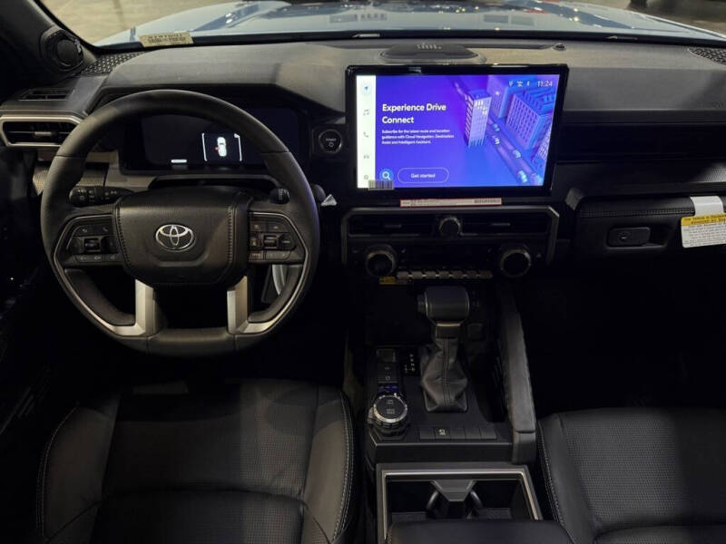 2026 Toyota 4Runner Limited HV