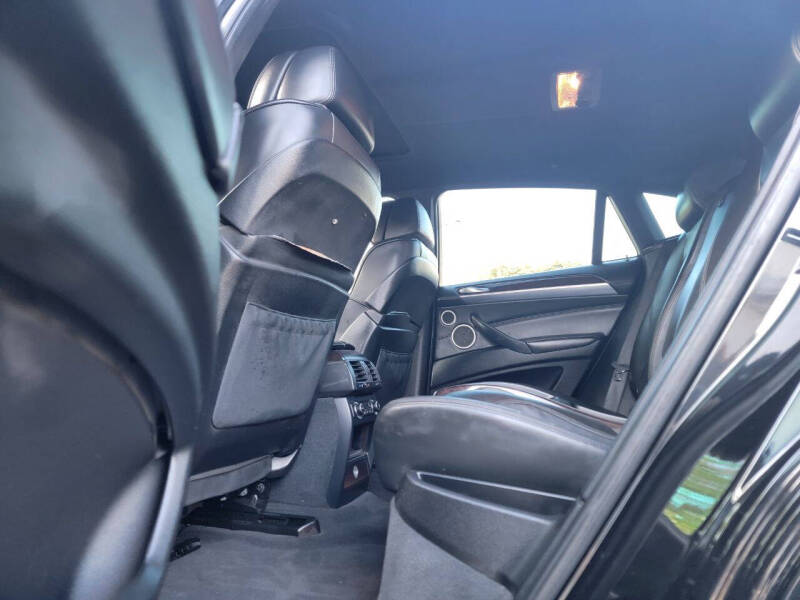 2010 BMW X6 ActiveHybrid