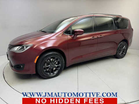 2020 Chrysler Pacifica for sale at J & M Automotive in Naugatuck CT