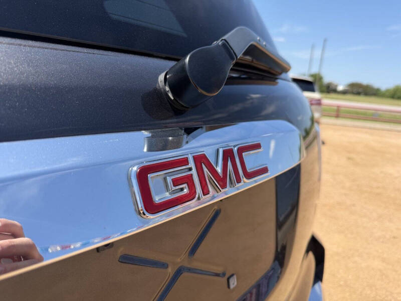 2015 GMC Acadia Denali