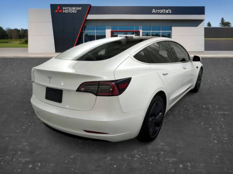 2019 Tesla Model 3 Mid Range