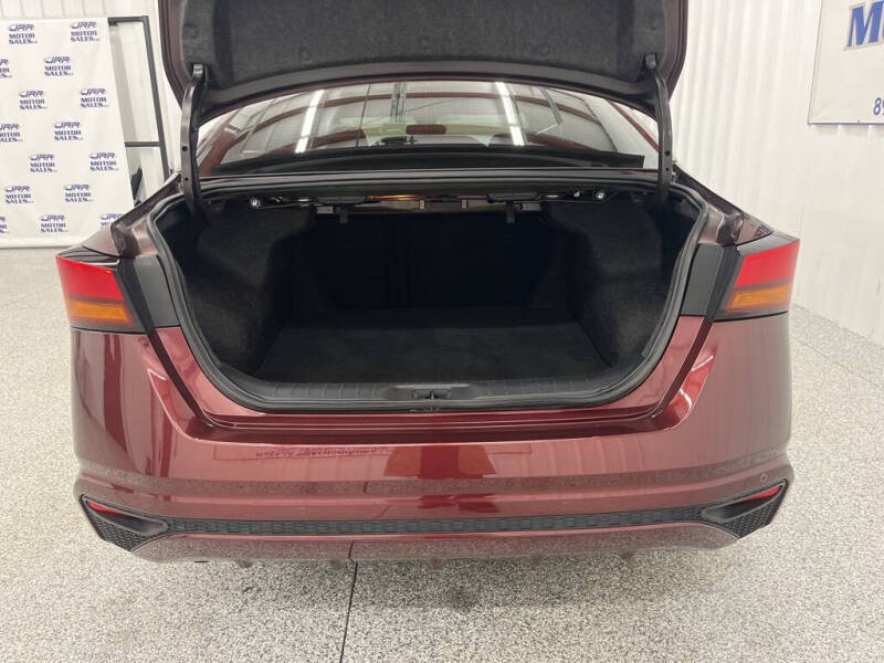 2023 Nissan Altima 2.5 SV