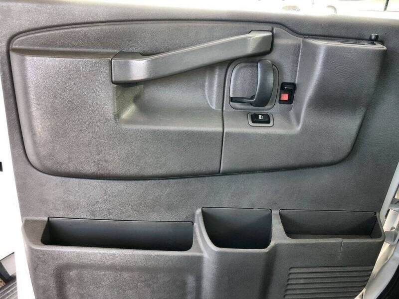 2021 GMC Savana 2500