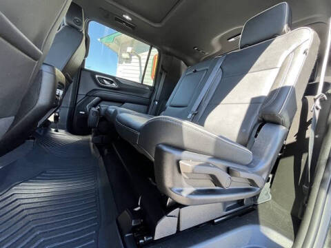 2023 GMC Yukon XL SLT