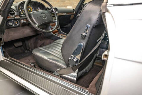 1987 Mercedes-Benz 560-Class 560 SL