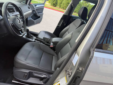 2015 Volkswagen Golf TSI S