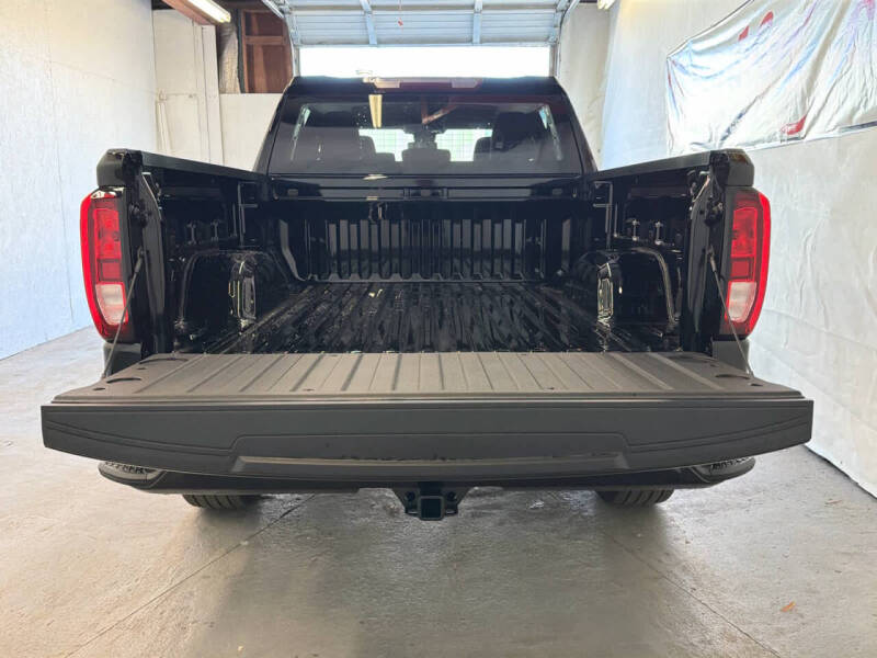 2026 GMC Sierra 1500 Elevation Standard