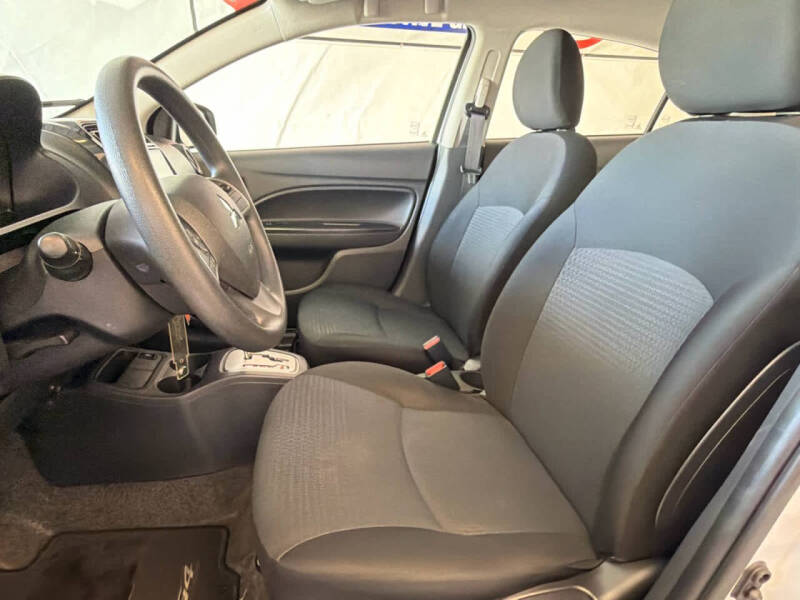 2024 Mitsubishi Mirage G4 ES