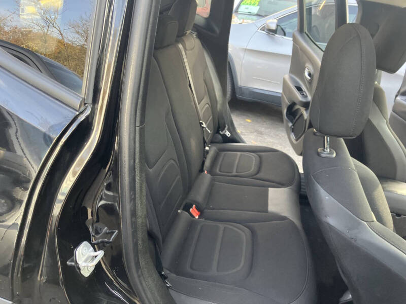 2017 Jeep Renegade Altitude