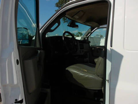 2020 Chevrolet Express 2500