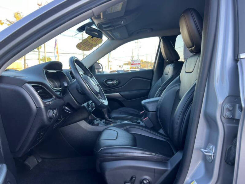2020 Jeep Cherokee Latitude Plus