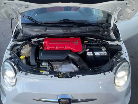 2013 FIAT 500c Abarth