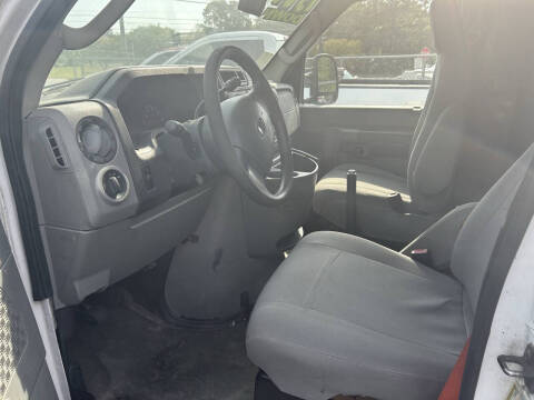 2010 Ford E-Series E-150