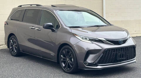2021 Toyota Sienna XSE 7-Passenger
