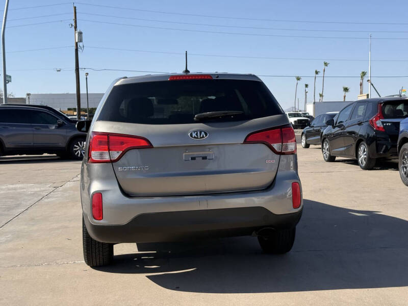 2014 Kia Sorento LX