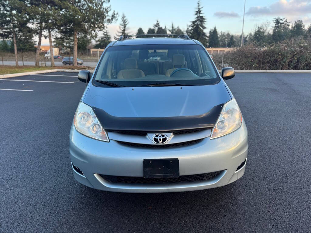 2006 Toyota Sienna for sale at The Price King Auto in LAKEWOOD, WA