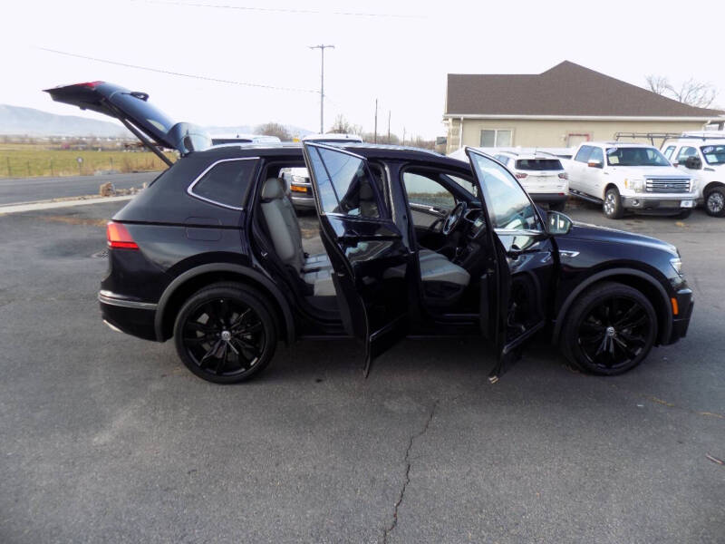 2018 Volkswagen Tiguan 2.0T SEL Premium 4Motion