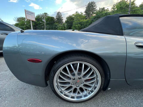 2004 Chevrolet Corvette