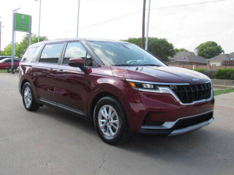 2023 Kia Carnival LX