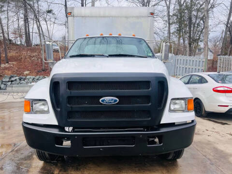 2004 Ford F-650 Super Duty
