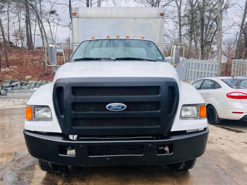 2004 Ford F-650 Super Duty