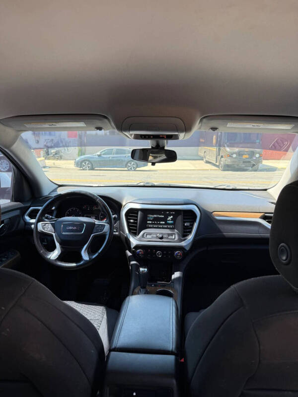 2019 GMC Acadia SLE-1