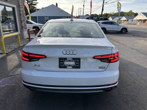 2017 Audi A4 2.0T quattro Premium