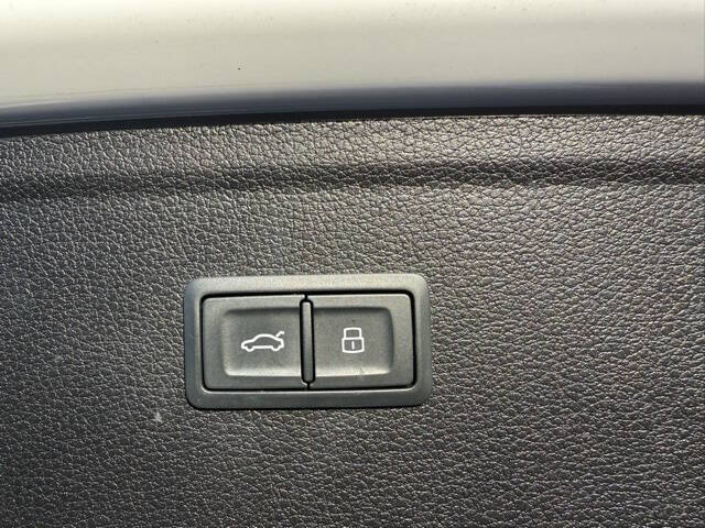 2021 Audi Q5 quattro Premium 45 TFSI