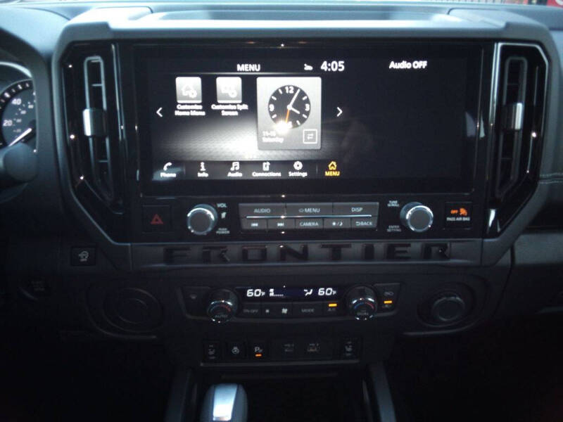 2026 Nissan Frontier SV