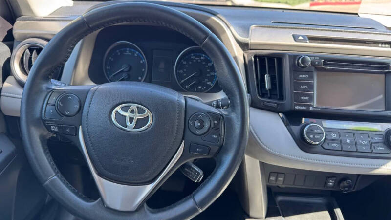 2017 Toyota RAV4 XLE