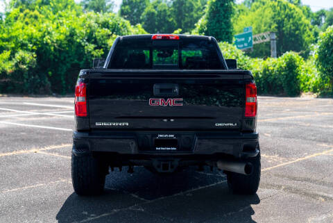 2015 GMC Sierra 2500HD Denali