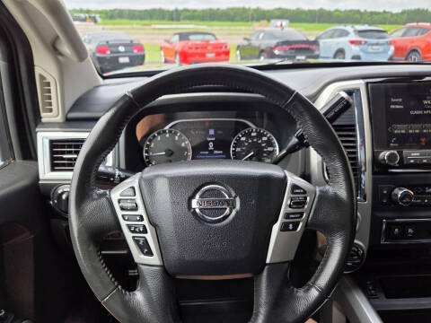 2021 Nissan Titan SV