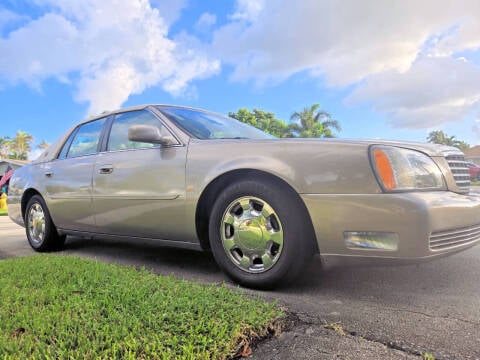 2001 Cadillac DeVille for sale at M.D.V. INTERNATIONAL AUTO CORP in Fort Lauderdale FL