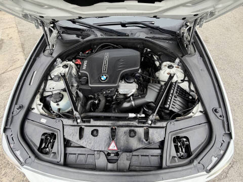 2013 BMW 5 Series 528i xDrive