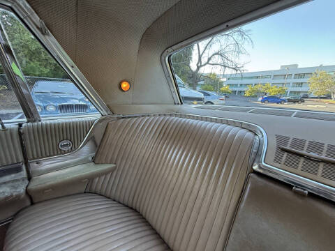 1965 Ford Thunderbird