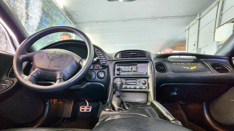2004 Chevrolet Corvette