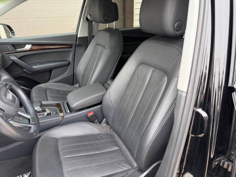 2019 Audi Q5 quattro Premium 45 TFSI