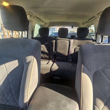 2017 Nissan Armada SV