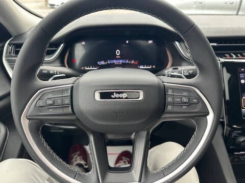 2024 Jeep Grand Cherokee Laredo