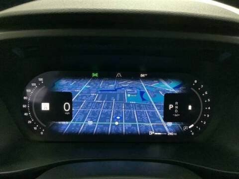 2024 Volvo XC40 B5 Plus Bright Theme