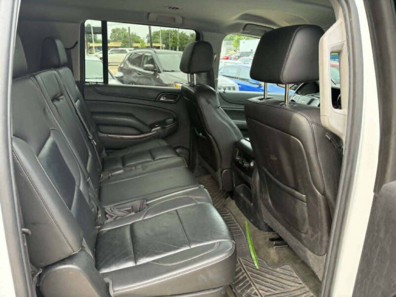 2015 Chevrolet Suburban LT