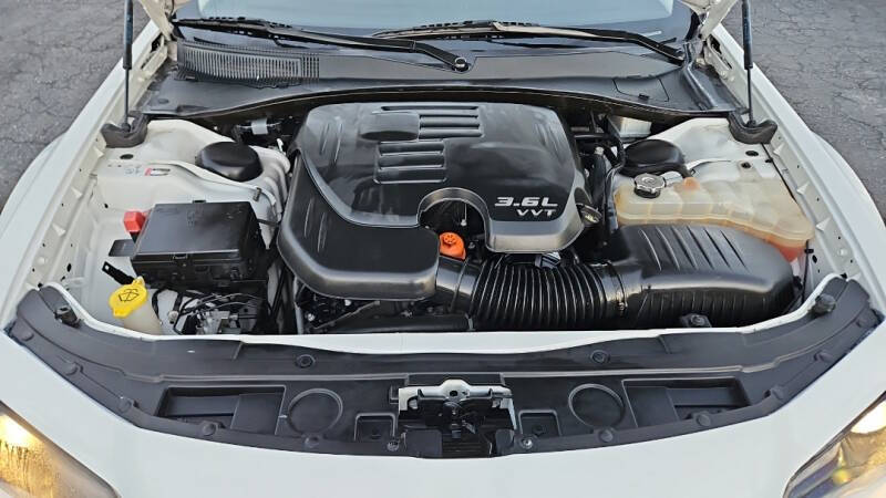 2019 Chrysler 300 Touring