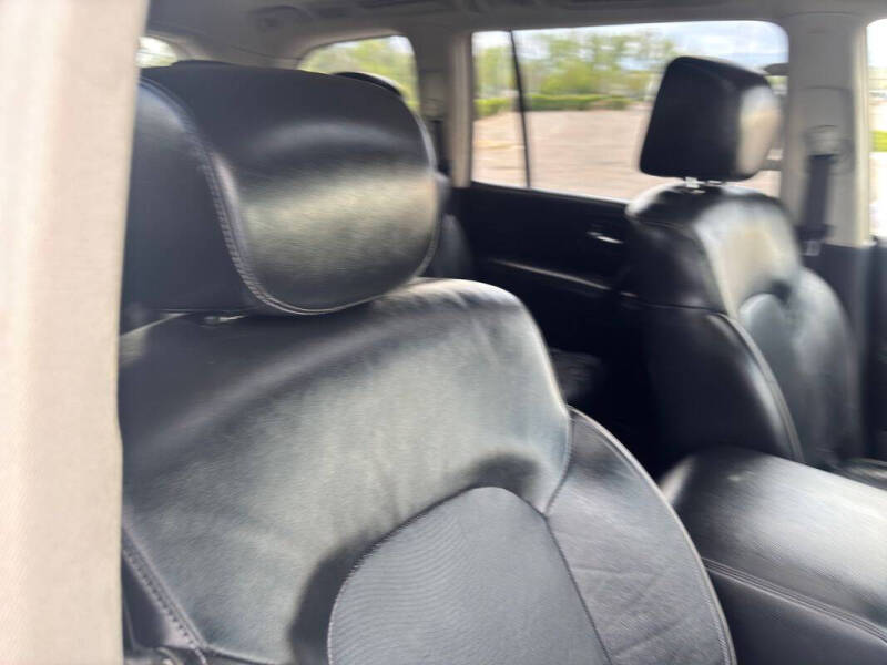 2015 Infiniti QX80