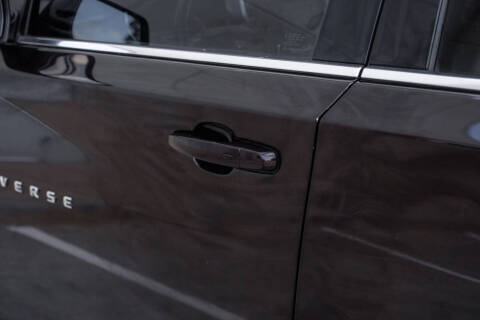 2022 Chevrolet Traverse LT Leather
